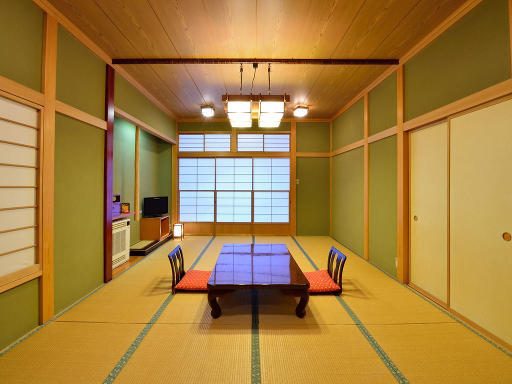 Hotel Yanagiya à Chichibu Extérieur photo