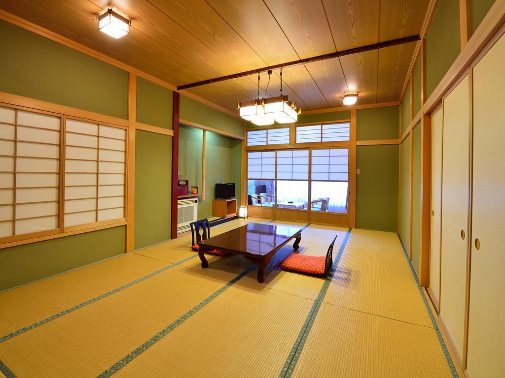 Hotel Yanagiya à Chichibu Extérieur photo